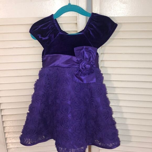 Floral Chiffon & Velvet Dress with crinoline back tie & buttons by Jona Michelle - Picture 1 of 13